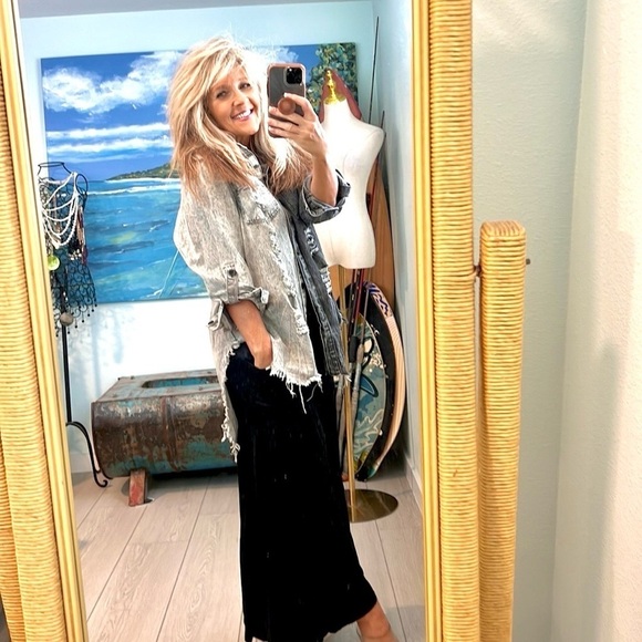 VTG THRILL,’90’s, Button-Up Denim Top, Destroyed Frayed Hem,Excellent Condition - Picture 10 of 13